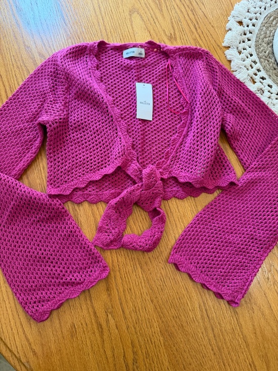 Hollister Other - NWT Hollister Sweater Small